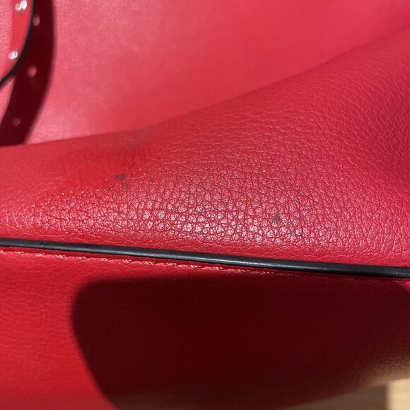zara, red backpack, os